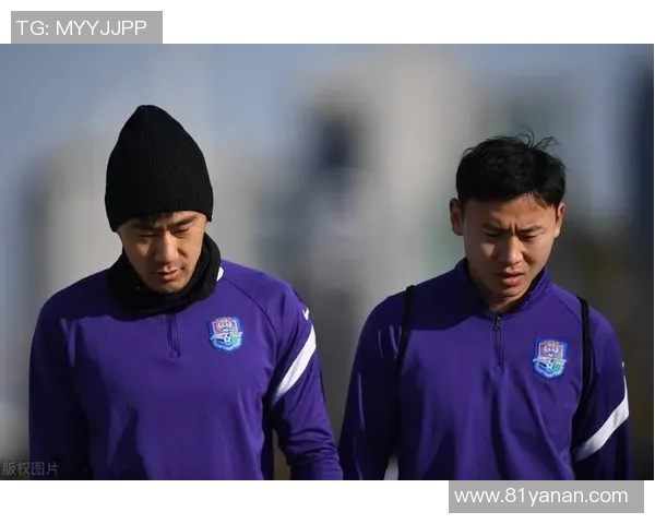 足球明星加盟中国综艺节目展现多才多艺魅力引发观众热议